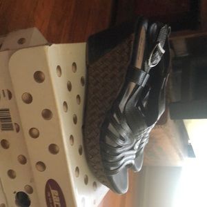 EARTH Paradise wedge sandals Black Size 9